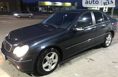 Седан Mercedes-Benz C-Class 2002 в Білій Церкві