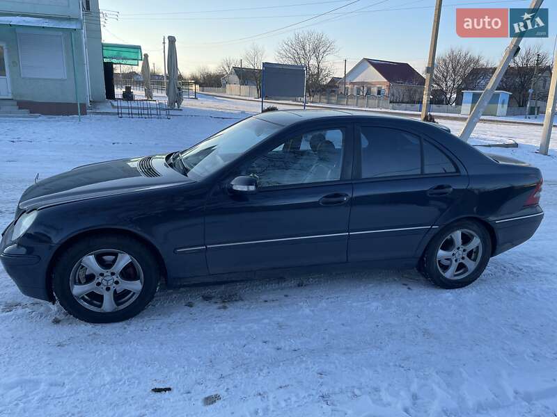 Седан Mercedes-Benz C-Class 2001 в Днепре фото 2 Седан Mercedes-Benz C-Class 2001 в Днепре