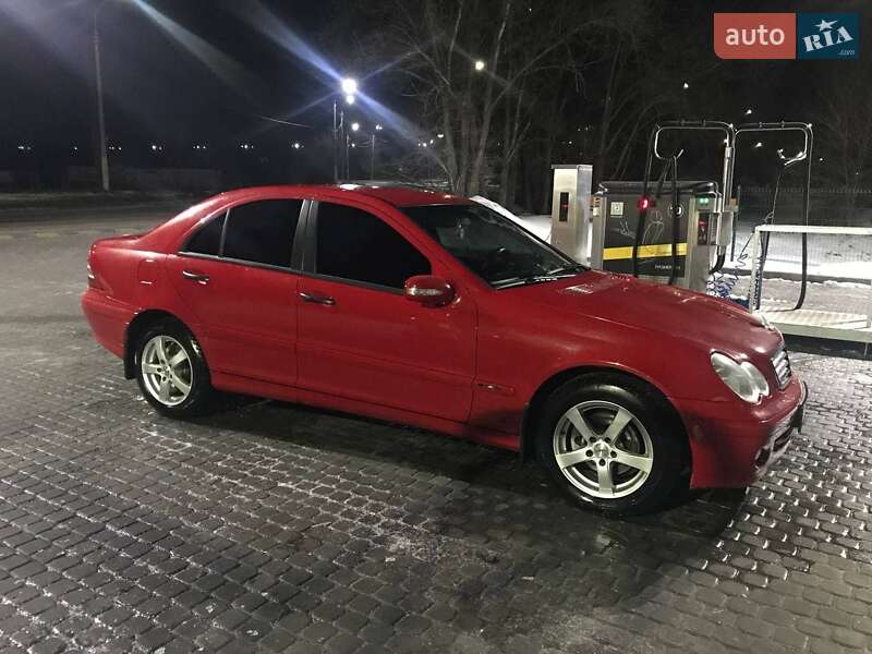Седан Mercedes-Benz C-Class 2004 в Каменском