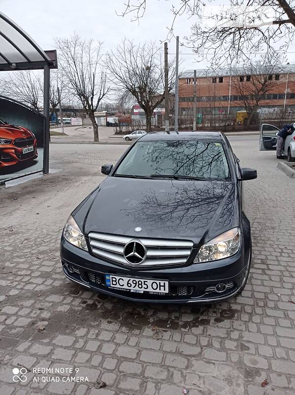 Седан Mercedes-Benz C-Class 2010 в Львове