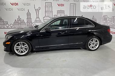 Седан Mercedes-Benz C-Class 2013 в Киеве