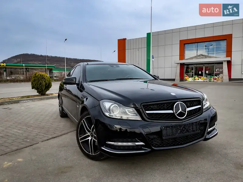 Mercedes-Benz C-Class