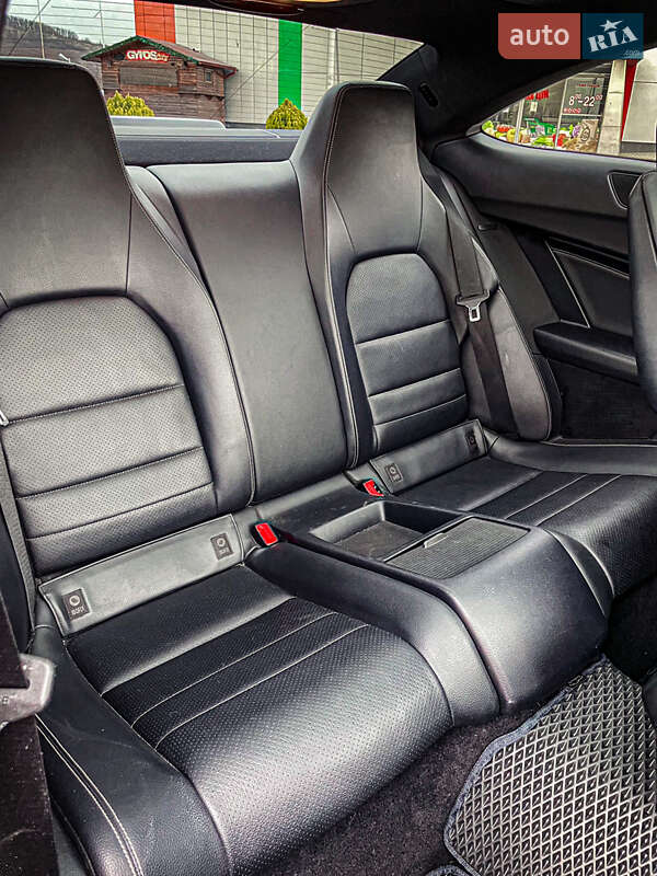 Купе Mercedes-Benz C-Class 2012 в Киеве