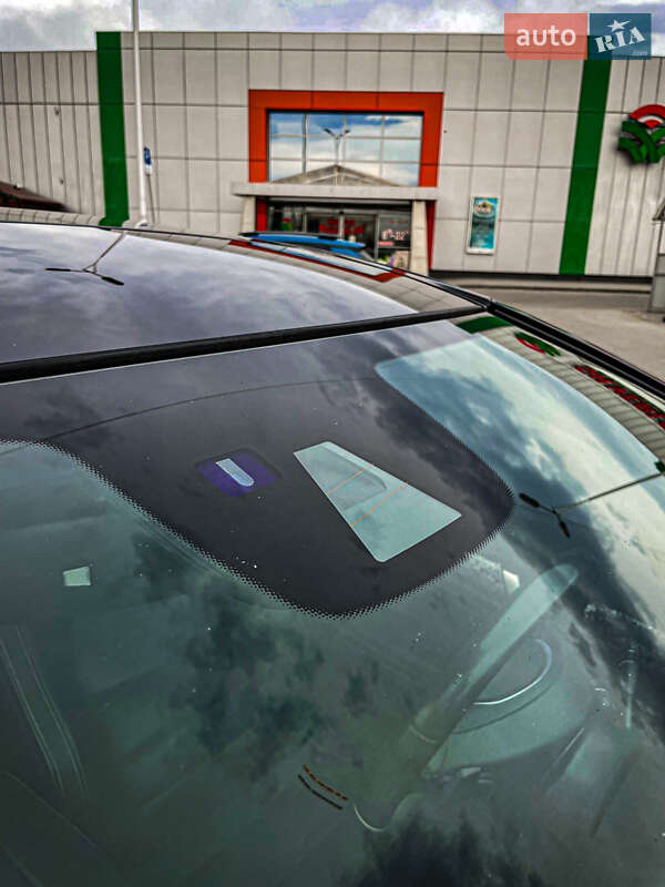 Купе Mercedes-Benz C-Class 2012 в Киеве