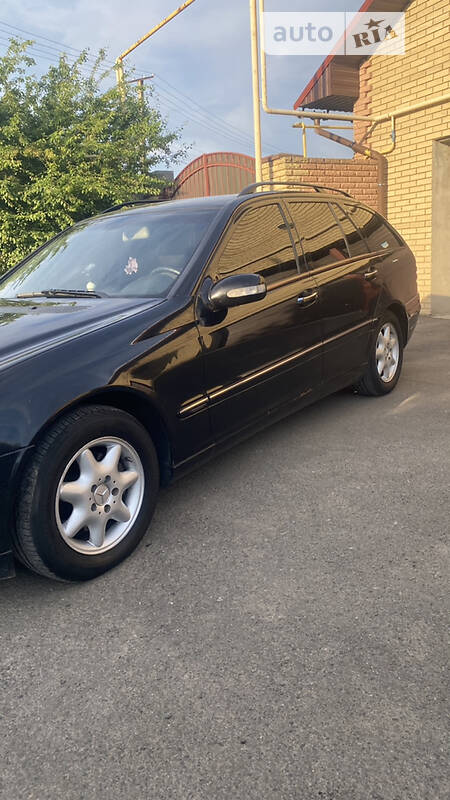 Універсал Mercedes-Benz C-Class 2004 в Одесі фото 3 Універсал Mercedes-Benz C-Class 2004 в Одесі