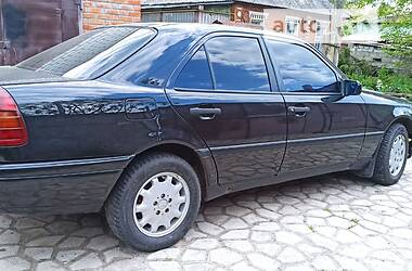 Седан Mercedes-Benz C-Class 1994 в Змиеве