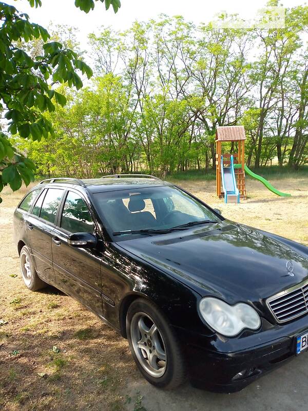 Универсал Mercedes-Benz C-Class 2001 в Ровно