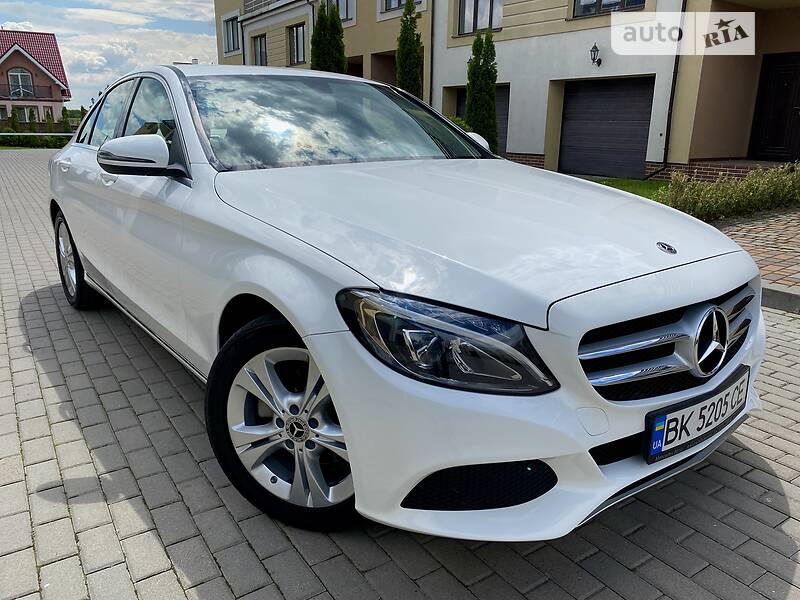 Седан Mercedes-Benz C-Class 2017 в Ровно