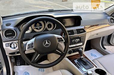 Седан Mercedes-Benz C-Class 2013 в 
