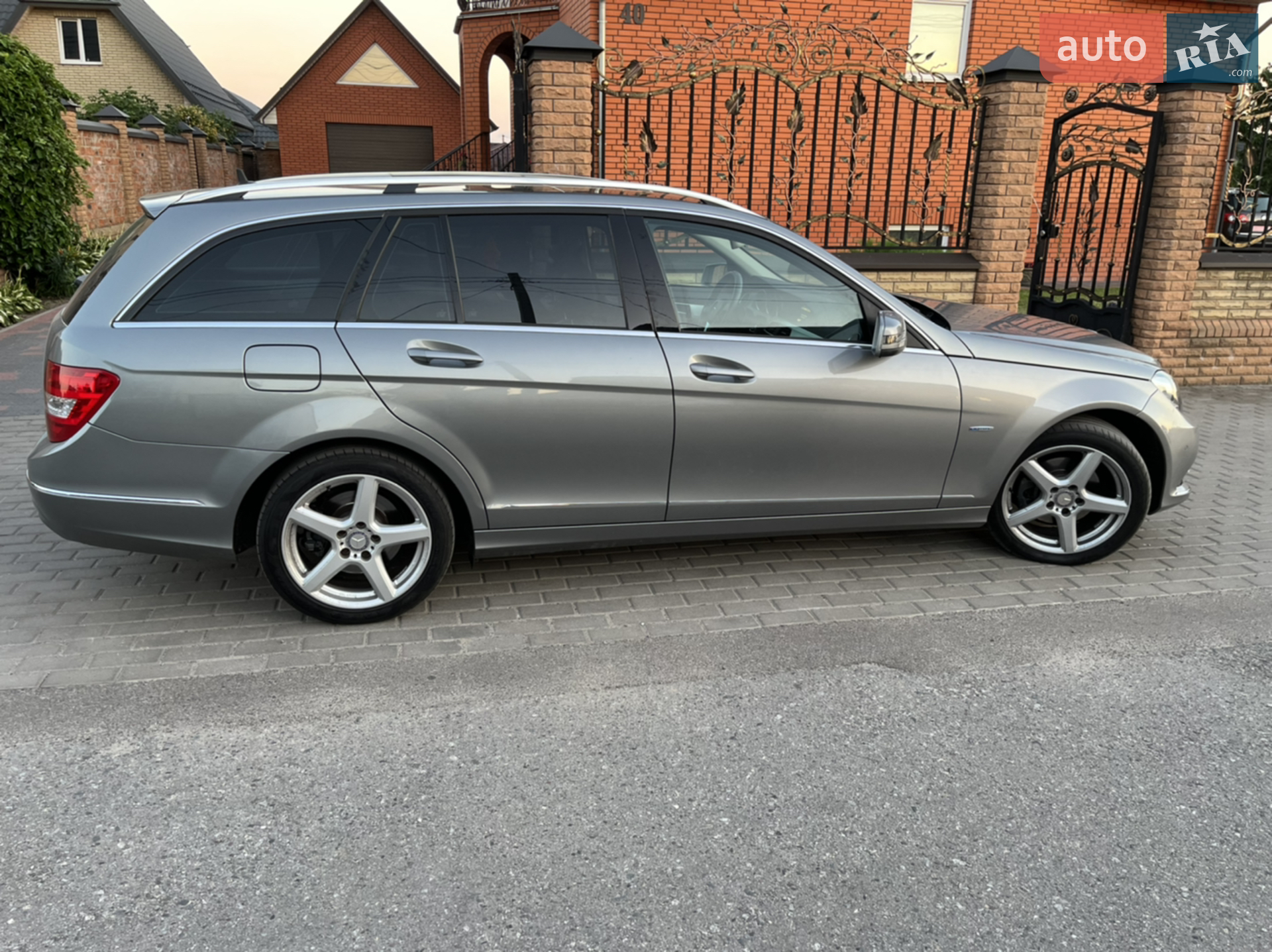 2011 Mercedes-Benz C-klasse - мініатюра 12