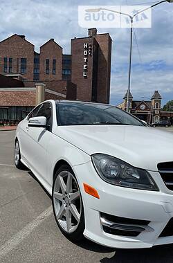 Купе Mercedes-Benz C-Class 2013 в 