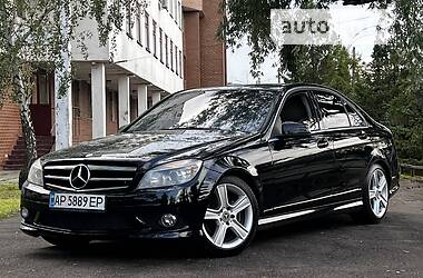 Седан Mercedes-Benz C-Class 2010 в 