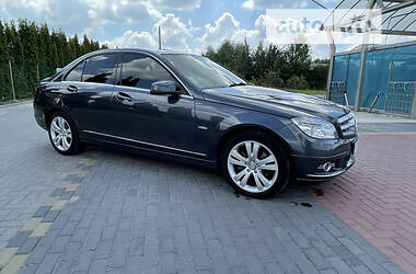 Седан Mercedes-Benz C-Class 2009 в Луцьку