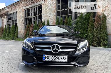 Седан Mercedes-Benz C-Class 2014 в Львове