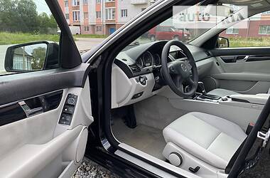 Седан Mercedes-Benz C-Class 2009 в Долине