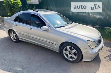 Седан Mercedes-Benz C-Class 2001 в Ужгороде