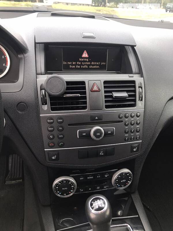 Универсал Mercedes-Benz C-Class 2010 в Днепре