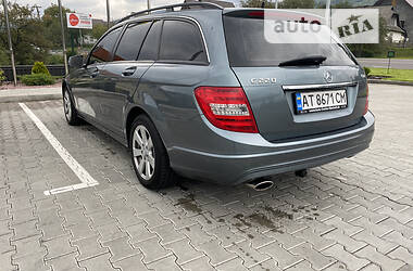 Универсал Mercedes-Benz C-Class 2012 в 