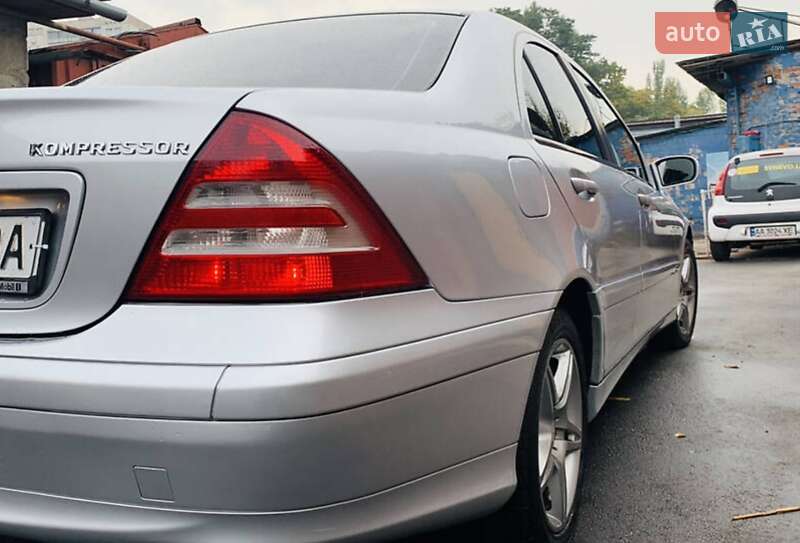 Седан Mercedes-Benz C-Class 2007 в Староконстантинове