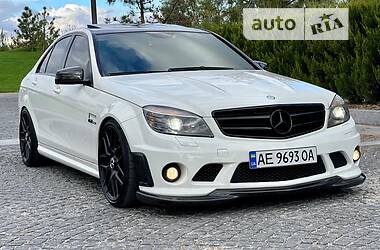 Седан Mercedes-Benz C-Class 2008 в Дніпрі