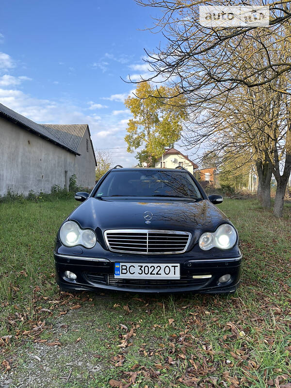 Автомобили Mercedes-Benz