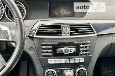 Седан Mercedes-Benz C-Class 2011 в 