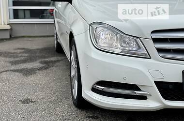 Седан Mercedes-Benz C-Class 2011 в 