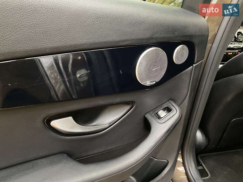 Седан Mercedes-Benz C-Class 2017 в Иршаве фото 46 Седан Mercedes-Benz C-Class 2017 в Иршаве