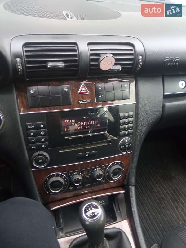 Универсал Mercedes-Benz C-Class 2004 в Перемышлянах фото 11 Универсал Mercedes-Benz C-Class 2004 в Перемышлянах