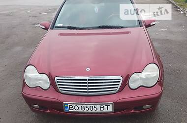 Седан Mercedes-Benz C-Class 2004 в Тернополе