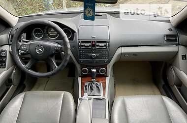 Седан Mercedes-Benz C-Class 2008 в 