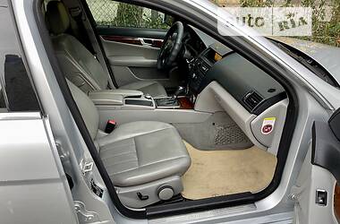 Седан Mercedes-Benz C-Class 2008 в 
