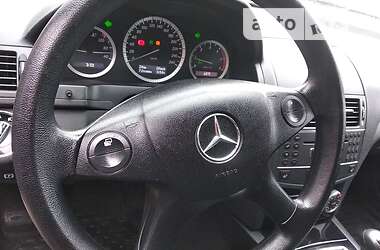 Универсал Mercedes-Benz C-Class 2010 в Царичанке