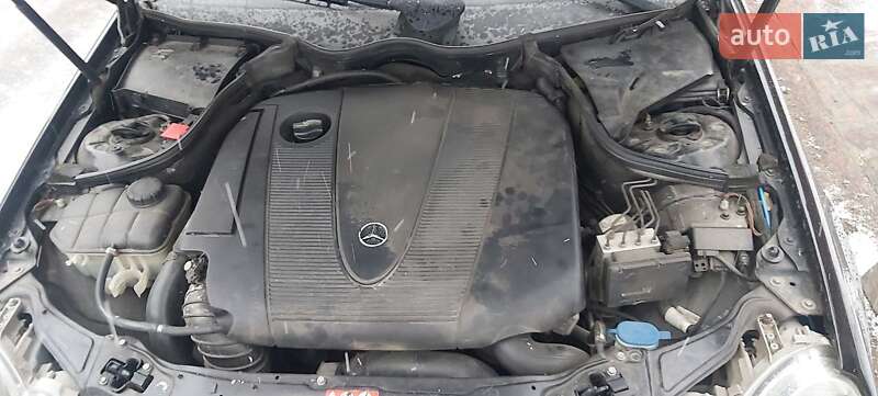 Універсал Mercedes-Benz C-Class 2006 в Кропивницькому
