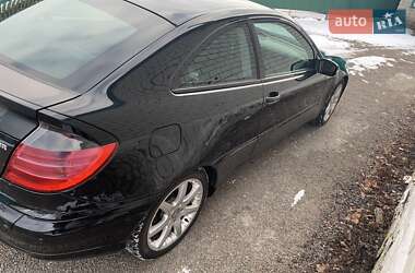 Купе Mercedes-Benz C-Class 2002 в 