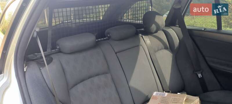 Универсал Mercedes-Benz C-Class 2003 в Хусте