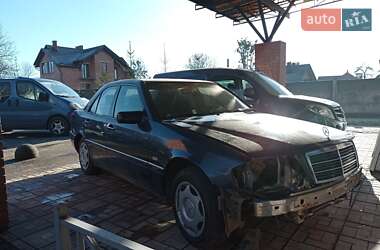Седан Mercedes-Benz C-Class 1996 в 