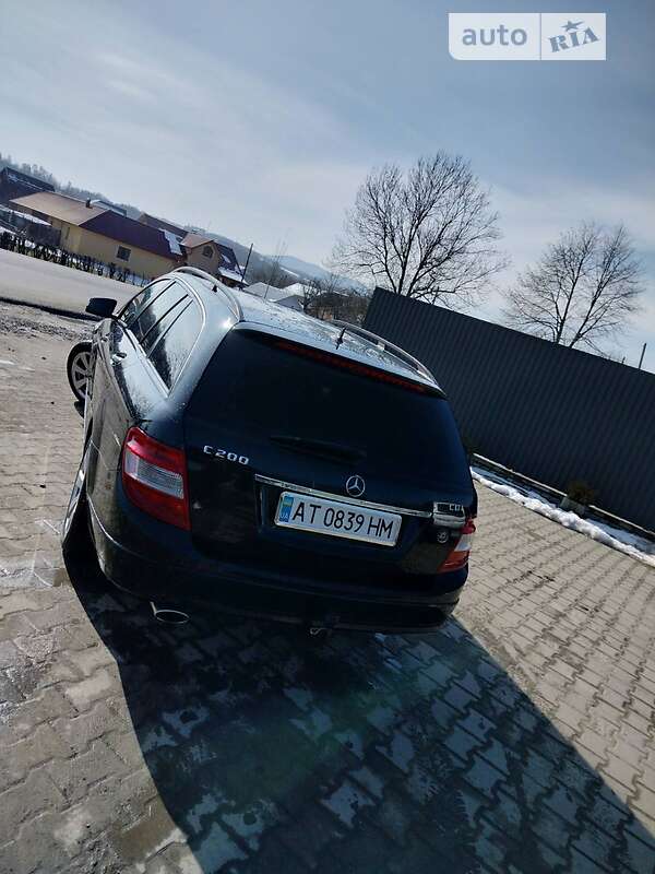 Універсал Mercedes-Benz C-Class 2010 в Коломиї фото 3 Універсал Mercedes-Benz C-Class 2010 в Коломиї