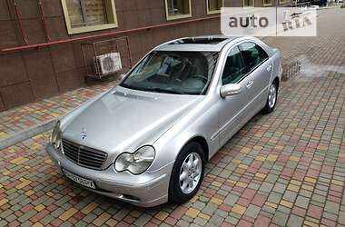 Седан Mercedes-Benz C-Class 2003 в Одессе