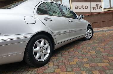 Седан Mercedes-Benz C-Class 2003 в Одессе