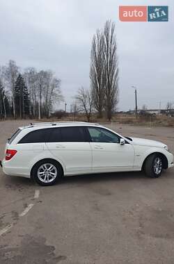 Седан Mercedes-Benz C-Class 2012 в Киеве