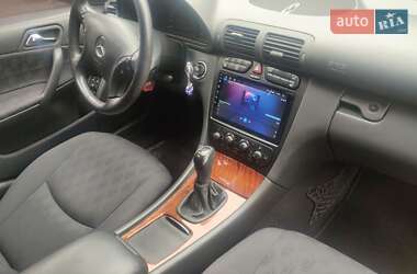 Универсал Mercedes-Benz C-Class 2003 в 