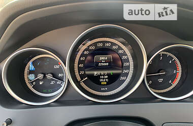 Универсал Mercedes-Benz C-Class 2013 в 
