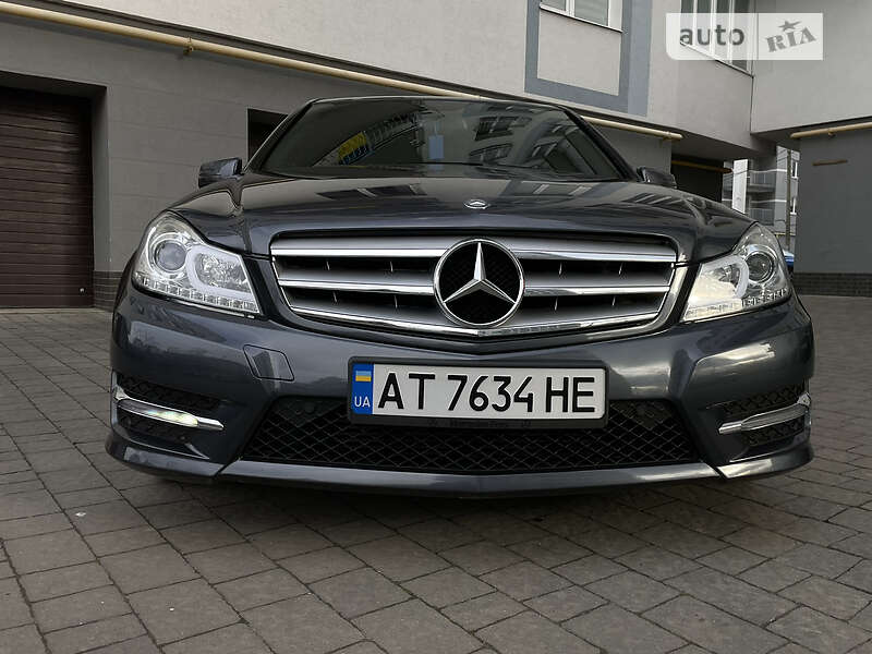 Седан Mercedes-Benz C-Class 2014 в Ивано-Франковске