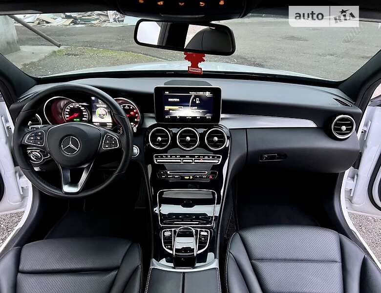 Седан Mercedes-Benz C-Class 2017 в Києві