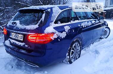 Універсал Mercedes-Benz C-Class 2017 в 