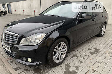 Универсал Mercedes-Benz C-Class 2013 в 