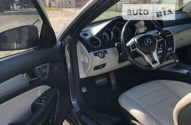 Купе Mercedes-Benz C-Class 2012 в Львове