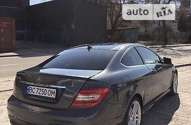 Купе Mercedes-Benz C-Class 2012 в Львове