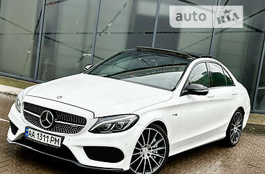 Седан Mercedes-Benz C-Class 2017 в 
